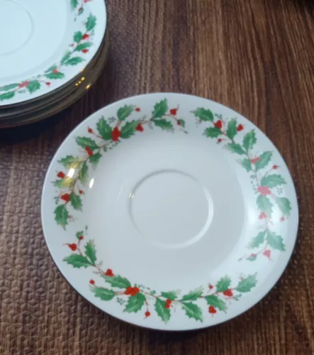 China Pearl Fine China 6 1/4" Noel Christmas Saucer Holly Berries & Leaves Set 4