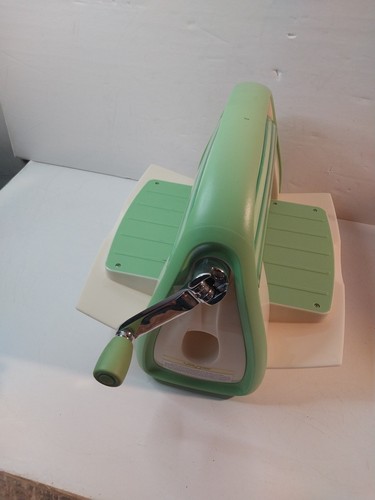 Cuttlebug von Cricut manuelle Stanz- und Prägemaschine "nur Maschine" - Bild 5 von 8