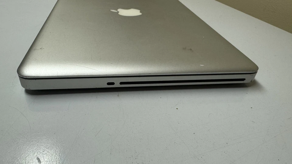 A1278 Apple MacBook Pro 13" 2012 | i5-2.5GHz Dual-Core | 4GB | No HDD - Image 4 of 4