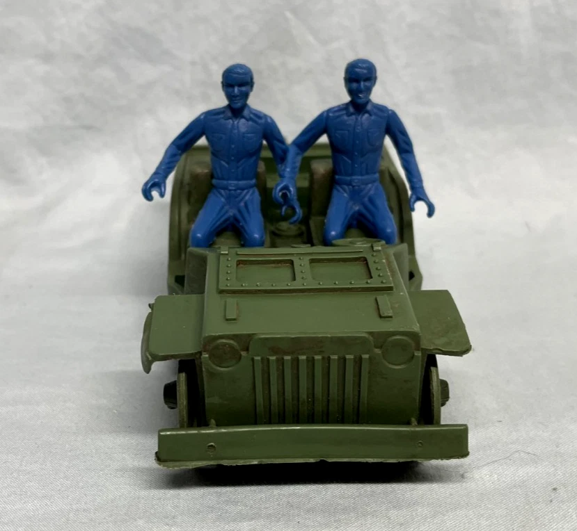 Vintage 1960s MPC U.S. Armed Forces Battlefront Playset Jeep  Driver &Passenger - Image 2 of 4