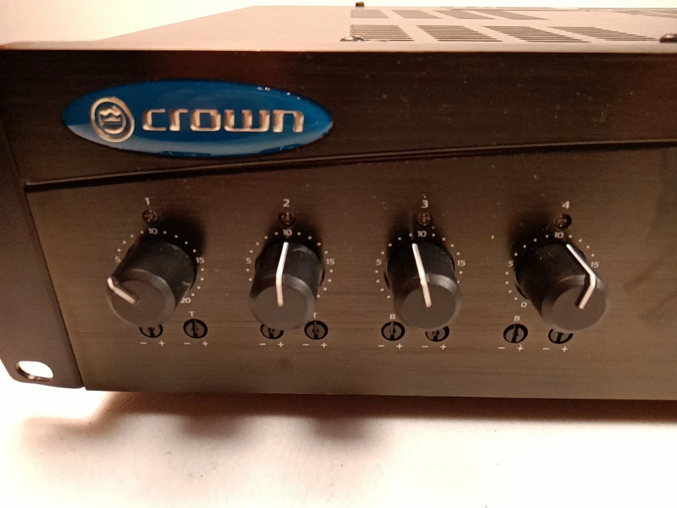 Crown 180MA 4 Channel Power Amplifier 80W FREE SHIPPING  - Image 2 of 4