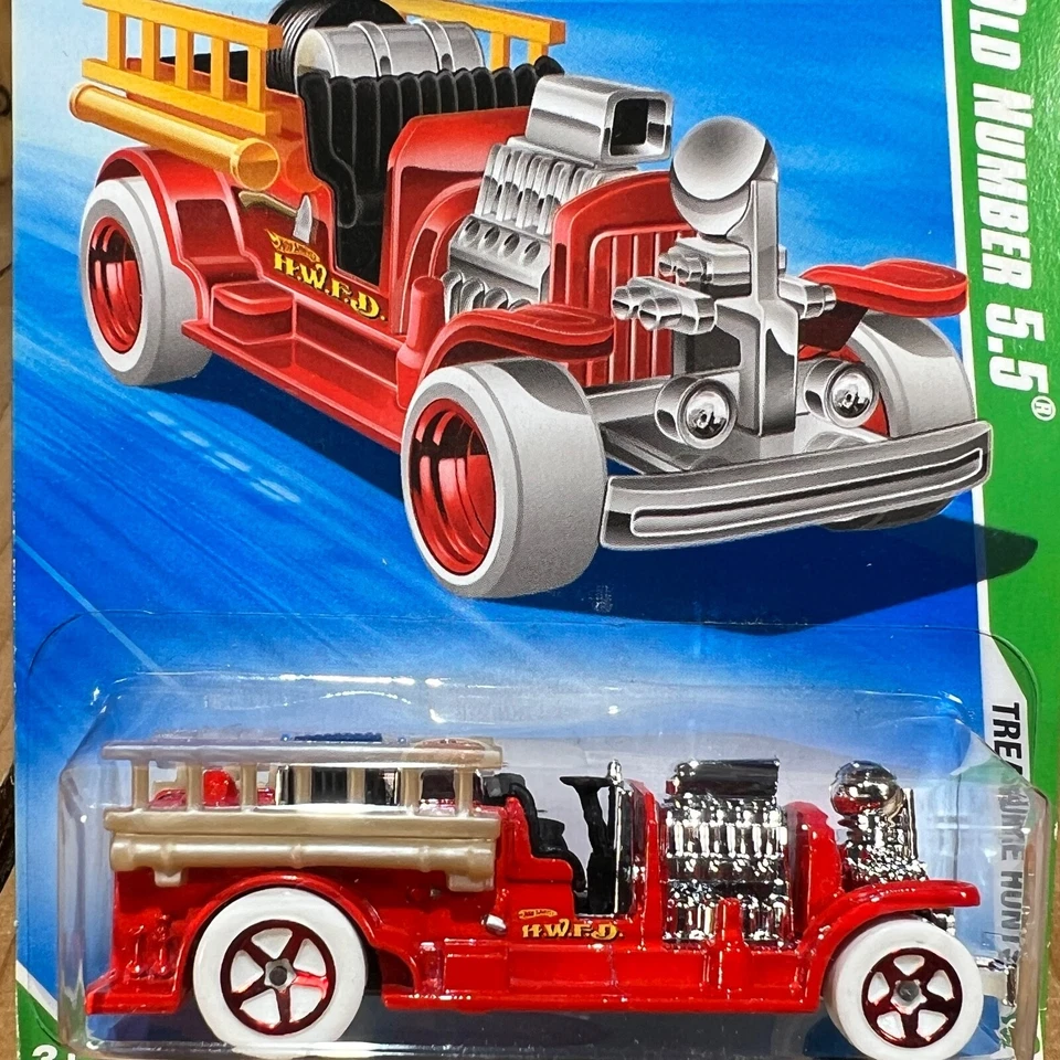 2010 Hot Wheels Treasure Hunts Old Number 5.5 Firetruck Red - 1:64 Diecast Car - Image 4 of 4