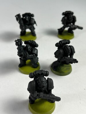 Warhammer 40K Space Marine - Assorted - Squad of 5 - No. 16-13