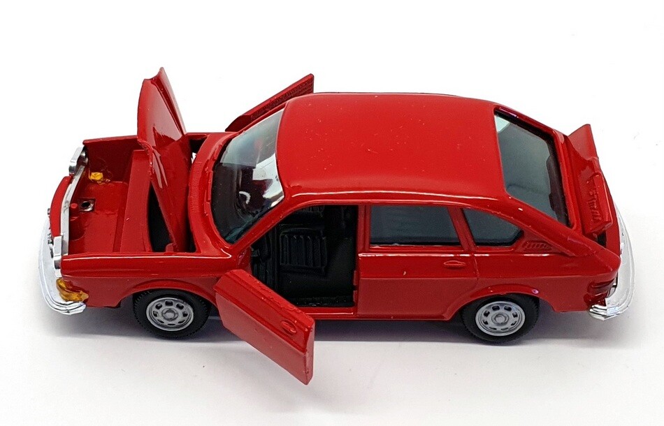 PMA/'69 VWフォルクスワーゲン 411 LE 1/43 絶版 PMA/'69 VWフォルクスワーゲン 411 LE 1/43 絶版 Pma/'69 Vw