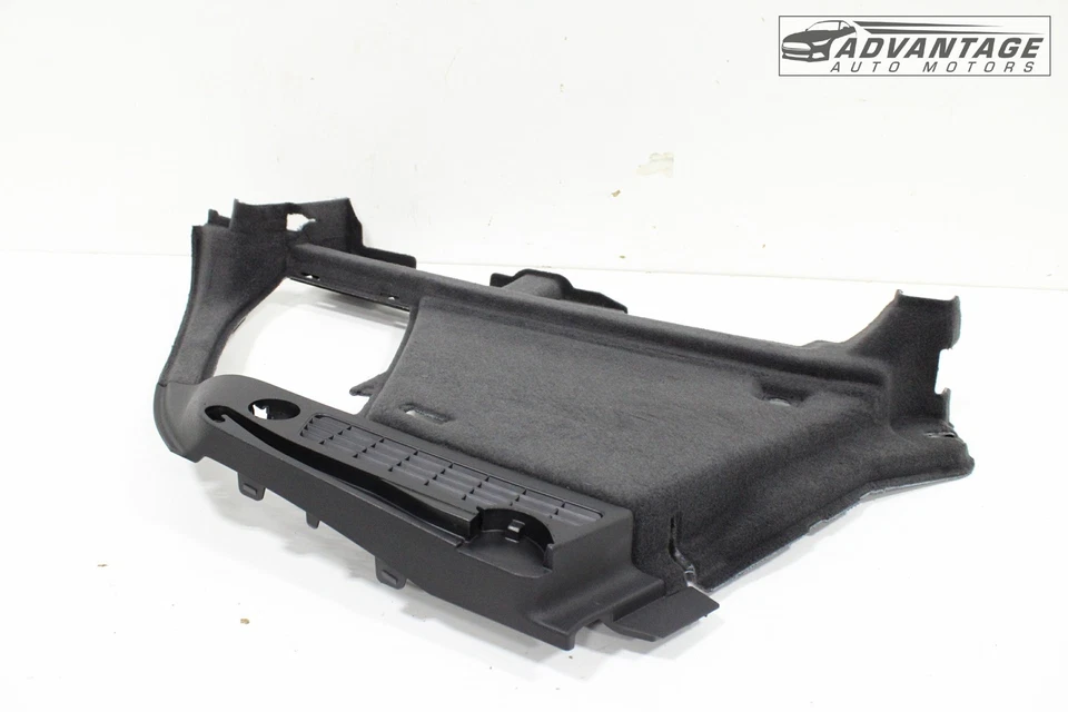 2016-2018 奥迪 Q3 QUATTRO 8U TRUNK 右侧四分三边盖面板 原始设备制造商 — 第 4/4 张图片