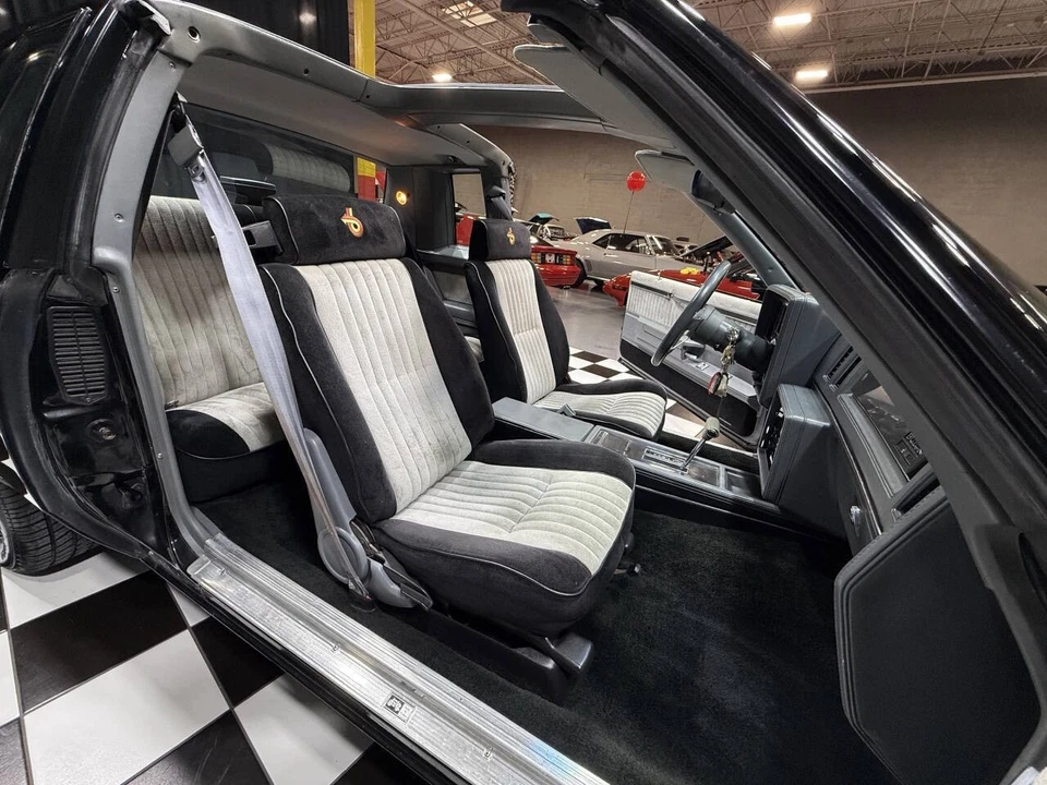 Buick Regal Grand National 1987 turbo cupé de 2 puertas Foto 3 de 4