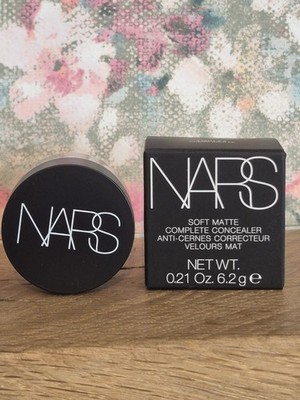 NARS Soft Matte Complete Concealer Farbton Creme Brulee Brandneu Verpackt 