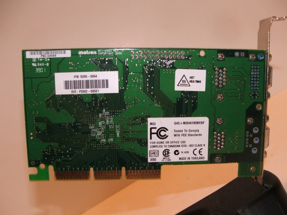 Matrox G450 Dual Head   16MB AGP 4X   Video Card G45MDHA16DOE6F - Image 3 of 4