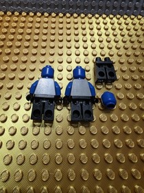 Lego Space UFO Droid Blue techdroid 1 Minifigure Lot 3012 6818 6829 6975 4305