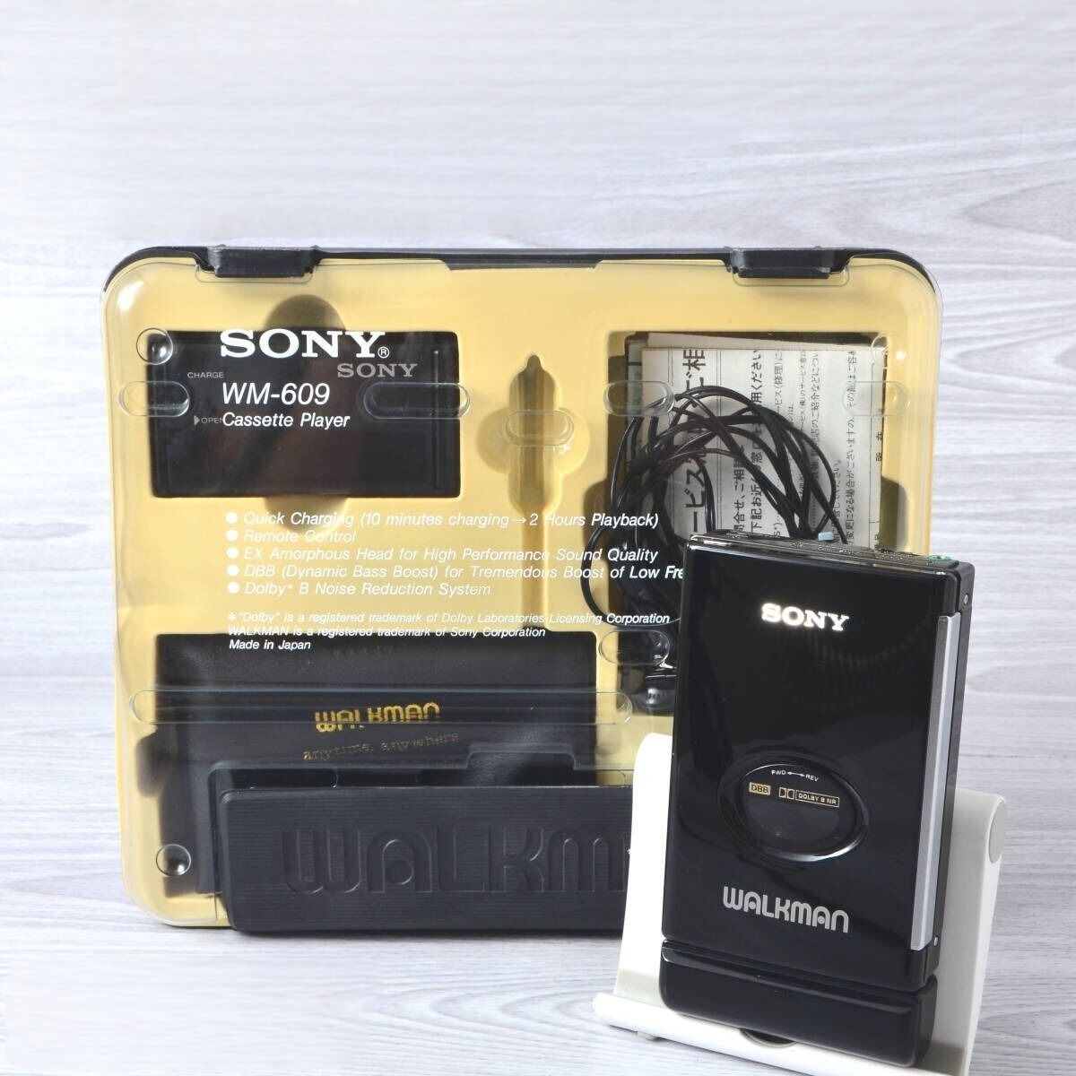SONY WALKMAN カセットウォークマン WM-609 SONY WALKMAN WM-609 Black Full Complete Set Restored