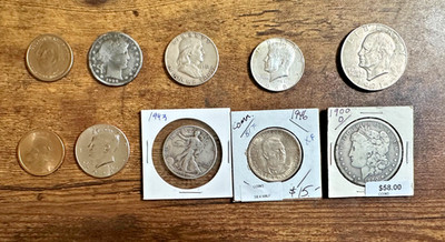 Lot of Ten US dollars and half dollars - All different -Silver included - #1001
