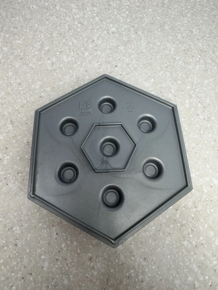 Vintage 1987 Drive Ya Nuts Puzzle Travel Brain Teaser Game Milton Bradley - Image 3 of 3