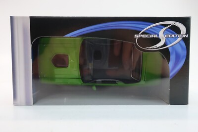 1970 Dodge Challenger R/T 1/24レッド絶版品 Amazon.com: 1970 Dodge Challenger R/T Coupe Red with White