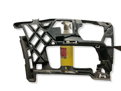 Volkswagen Golf VII 2014 Rechts Halterung Stoßstange Stoßfänger vorne