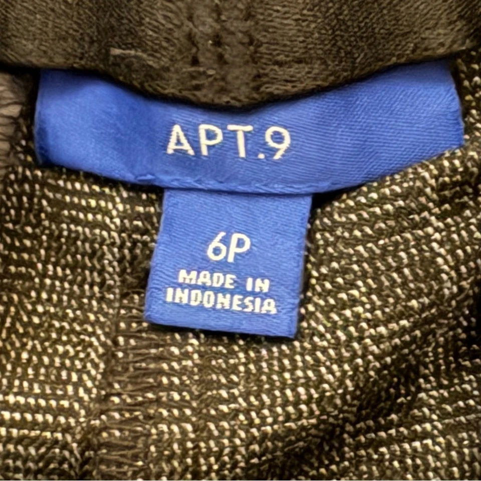 NWT Apt. 9 gray boot cut mid rise pants size 6P b19 - Image 2 of 4