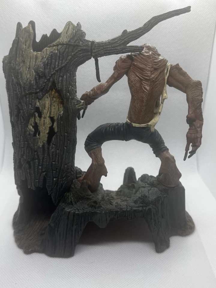 Vintage 1997 McFarlane Monsters Werewolf Action Figure Set Series 1 Rare 5” - Image 2 of 2