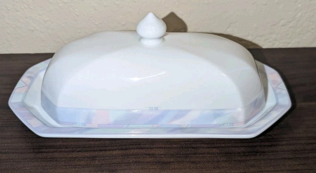 SAVOIR VIVRE CELINA Y0010 THAILAND Covered Butter Dish EUC Vintage