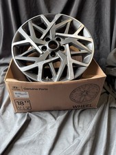 Original Hyundai Kona Alufelge 18 Zoll 7.5" 5x114 50ET 52910-CM300 Rim Wheel Original Hyundai Kona Alufelge 18 Zoll 7.5" 5x114 50ET 52910-CM300 Rim Wheel