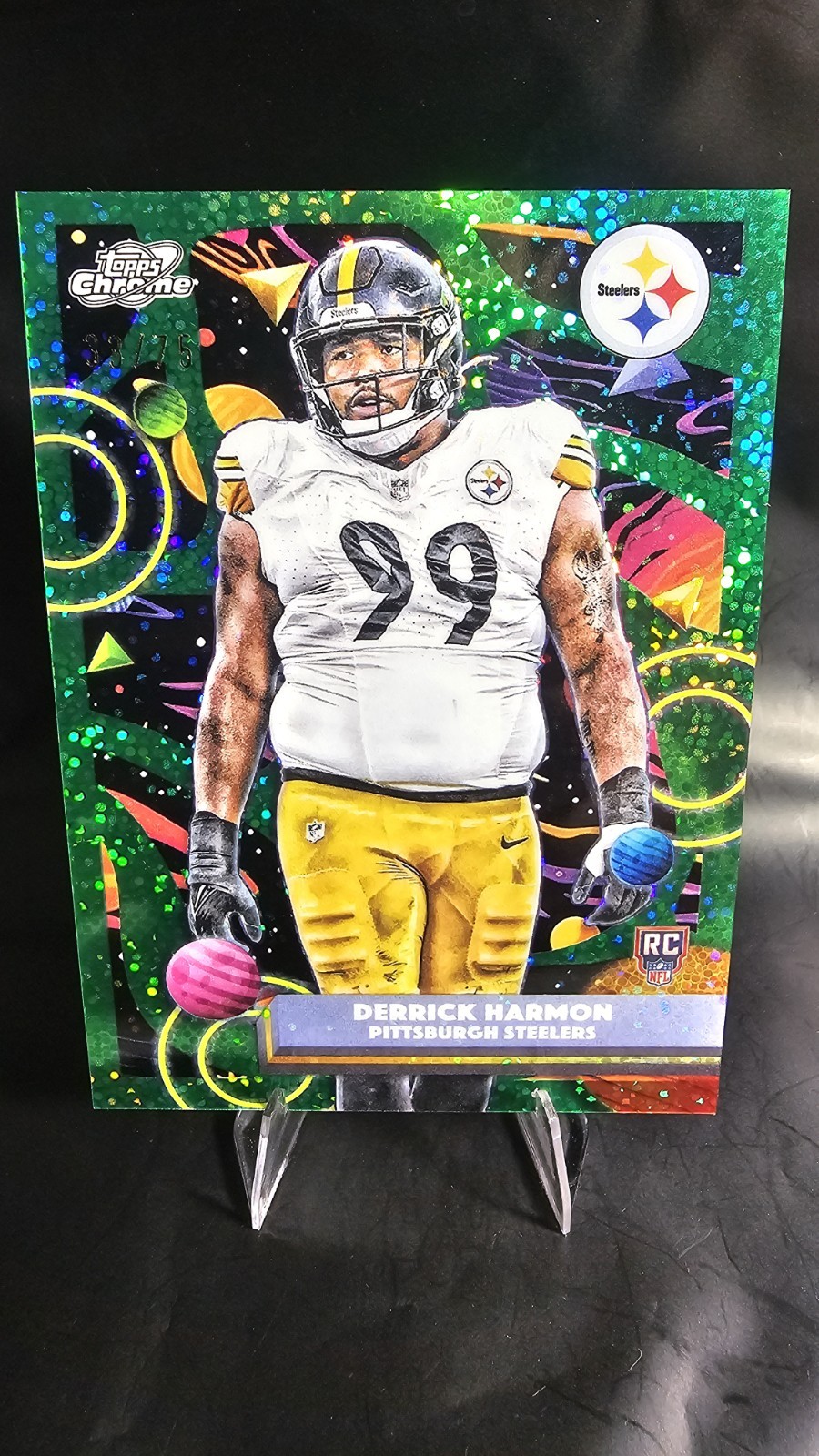 Derrick Harmon RC /75 Topps 2025 Cosmic Chrome Rookies Green Space Dust #183