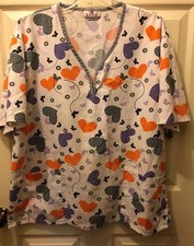 Hearts Butterflies Scrub top by Expo Uniform Inc.size XL