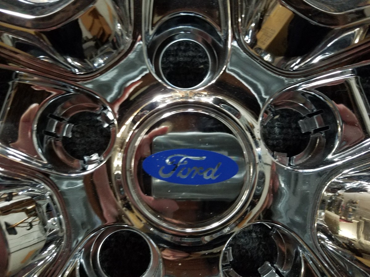 New 17" Wheel Cover Hubcap For 2010-2012 Ford Fusion - OEM Style Replacement (#7052)
