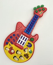 The Wiggles Play Along Musical Sing and Dance Red Guitar Toy Spin Master 2003