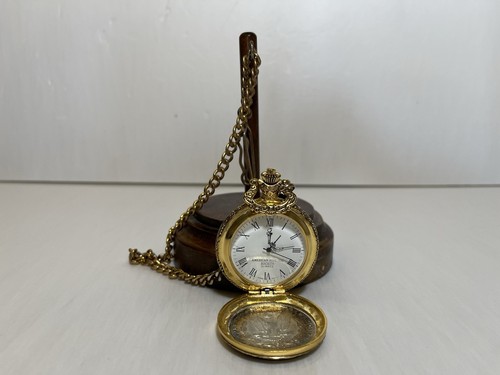 American Historic Society 1888 Morgan Dollar Pocket Watch W/ Stand - Works! - Picture 1 of 8