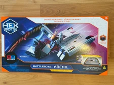 Hex Bots Battlebots Arena with Blacksmith & Bite Force - 2 Remote Controls