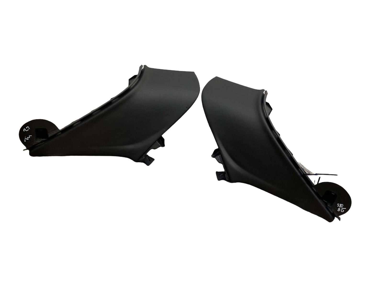 Bentley Bentayga 2015-2020 Front Right Lower Trim panels Set