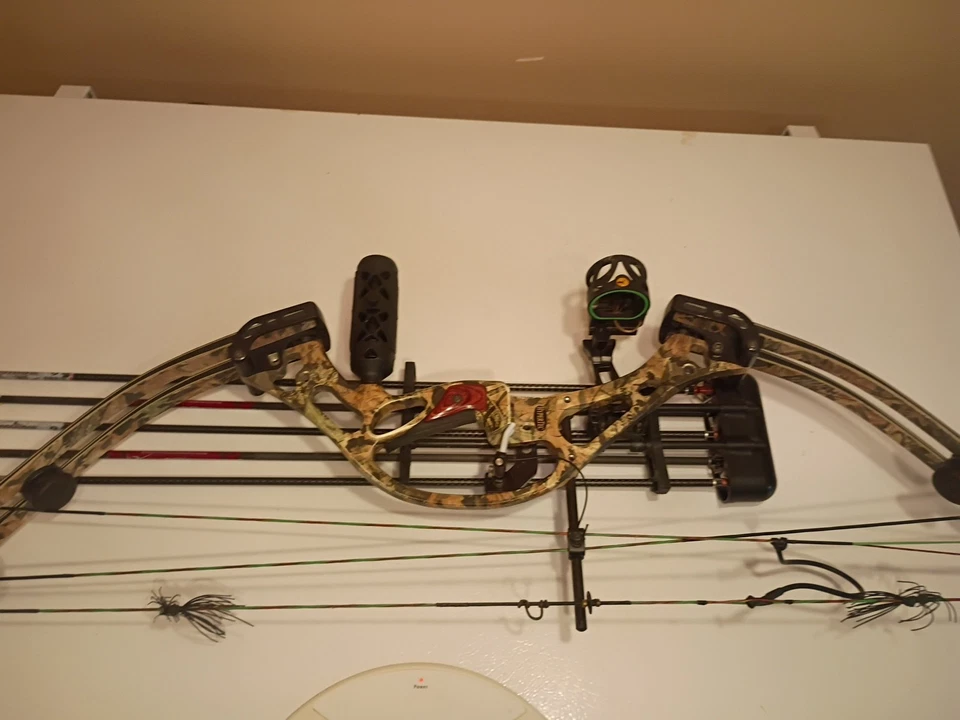 2002 Hoyt Hypertec Xt 2000 Compound Bow - Image 2 of 4