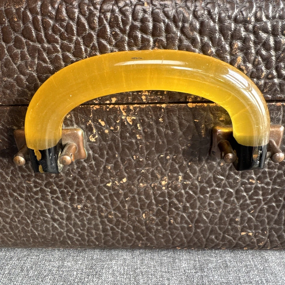 Antique ABC Cowhide Suitcase BAKELITE Handle Cream Interior Pebbled w/ KEY Wow! - Image 4 of 4