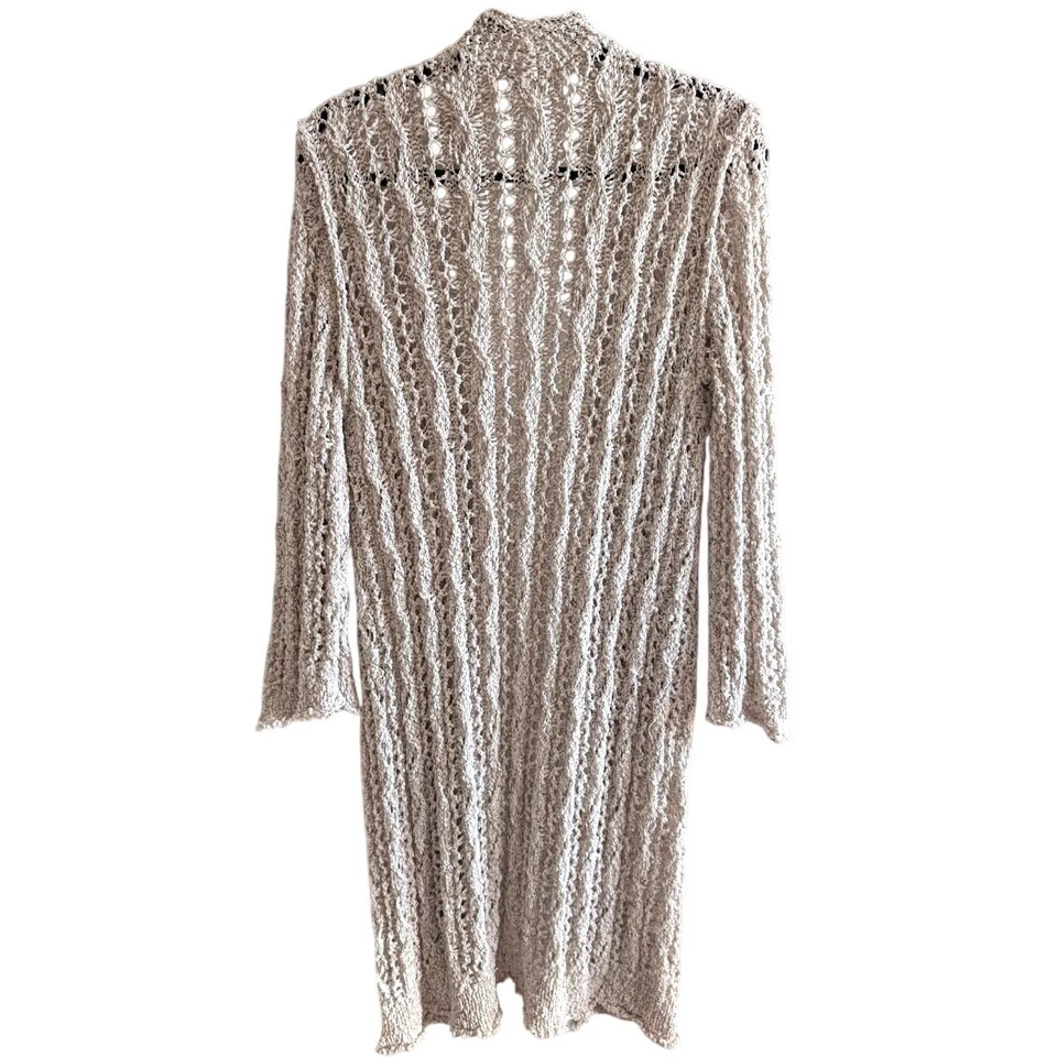 Cárdigan plumero POL mediano beige avena ganchillo tejido Anthropologie SMST185A Foto 3 de 4