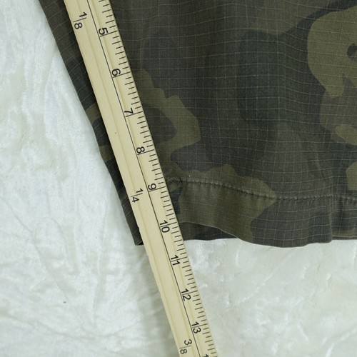 Old Navy Camo Cargo Shorts Men's Green Camouflage Size 36/10 Stretch woods Camp - Picture 9 of 17