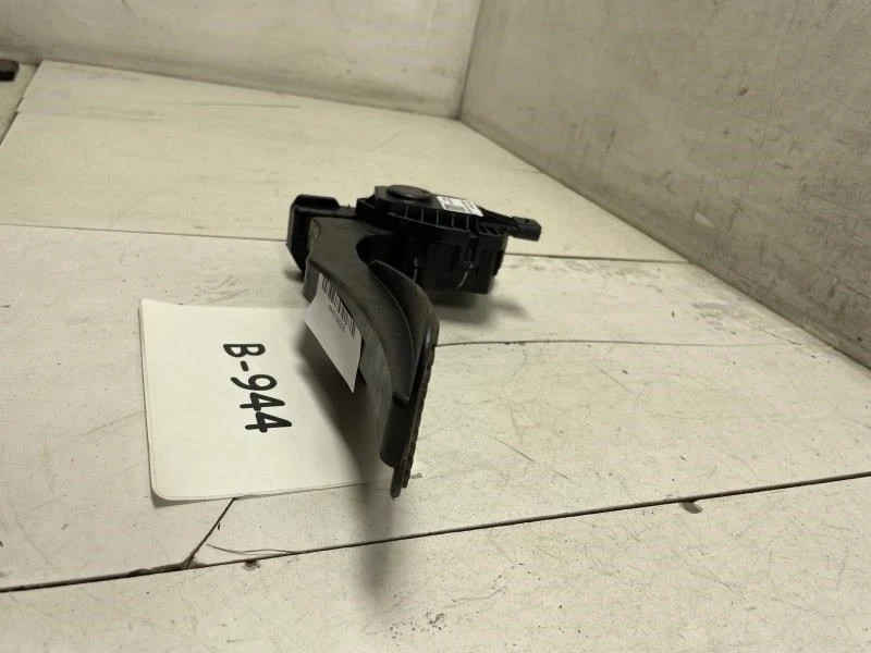 Ford Taurus 2019 sel acelerador pedal de acelerador OEM+ Foto 2 de 4