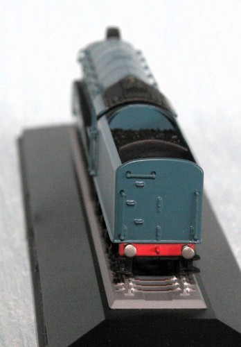 CORGI RAIL LEGENDS 1:120 ST97501 LNER 4-6-2 MALLARD THE GREAT GATHERING BOXED - Picture 5 of 13