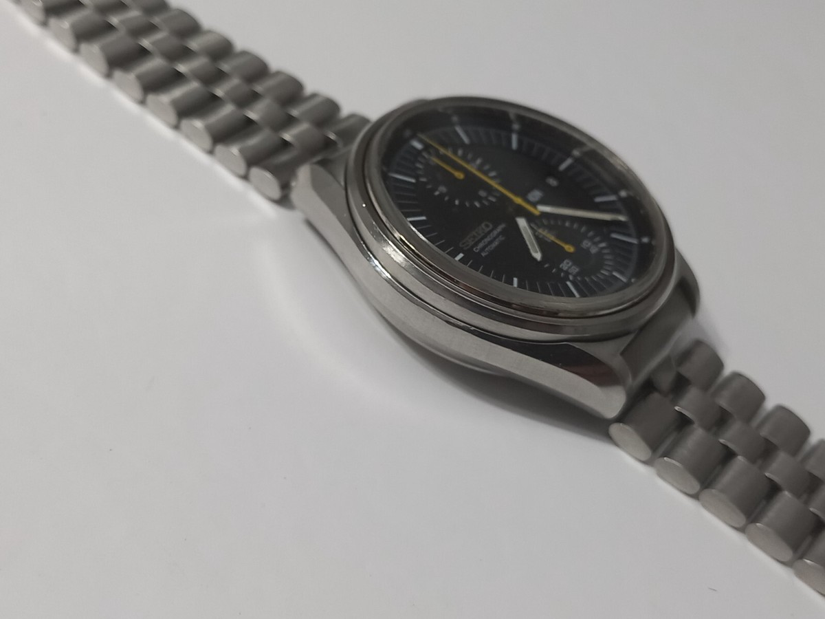 pecopons3ページ Seiko Chronograph Baby Panda 6138-8000 & 6138-8001 - The guide