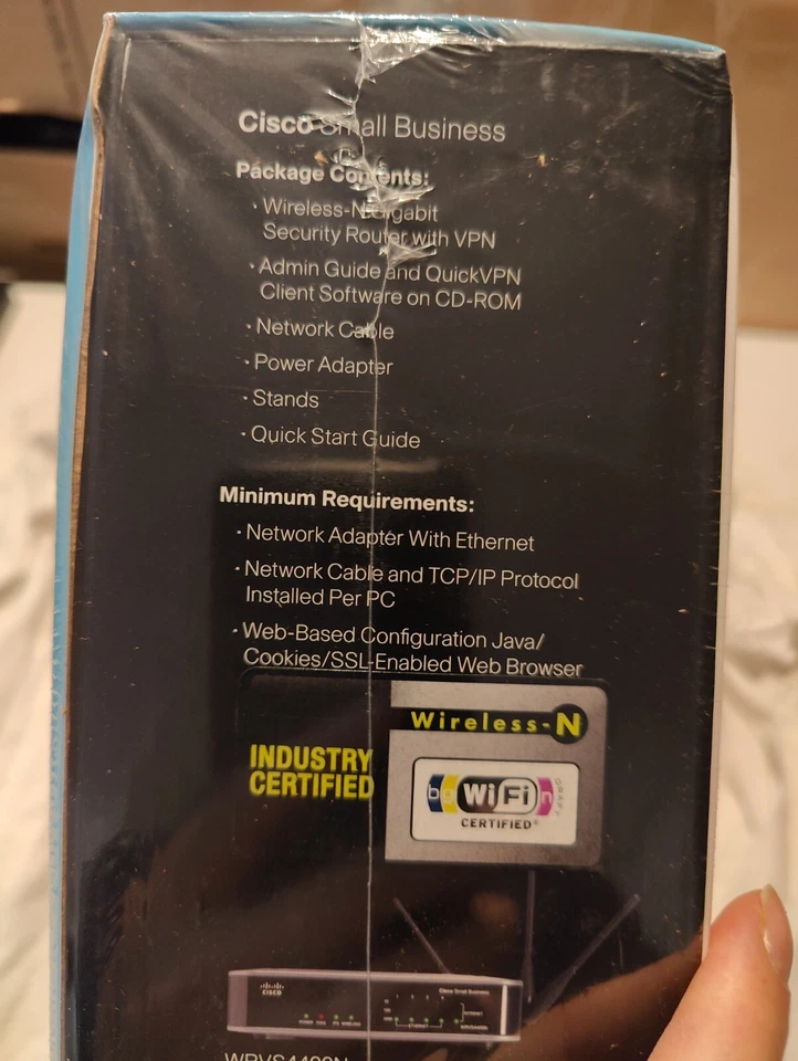 Linksys WRVS4400N Wireless-N Gigabit Security Router -New/Sealed - Image 3 of 4