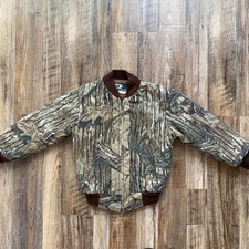 Vintage Patriot Industries kids Realtree Camo Bomber Jacket