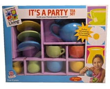 Small World Toys Living - It's A Party Porcelain 12-pc Miniature Tea Set NIB 8+