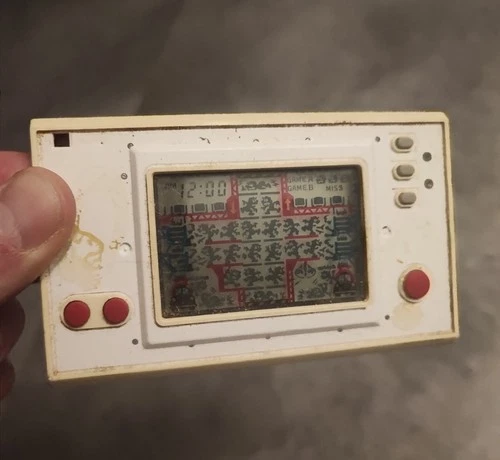 Nintendo Game & Watch Mario's Cement Factory . Voir Description.