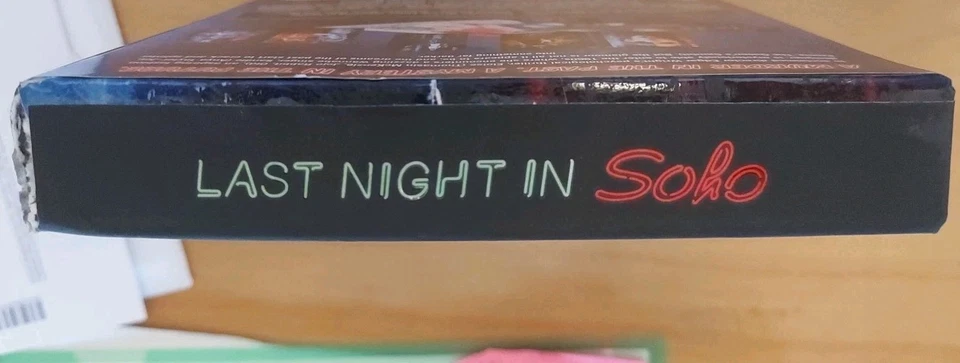 Last Night In Soho Collectors Edition 4K UHD Blu-ray SteelBook U.K. Exclusive - Image 3 of 4