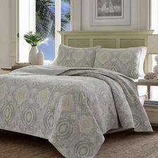 Turtle Cove 3-Piece Gray Paisley Cotton Full/Queen Quilt Set