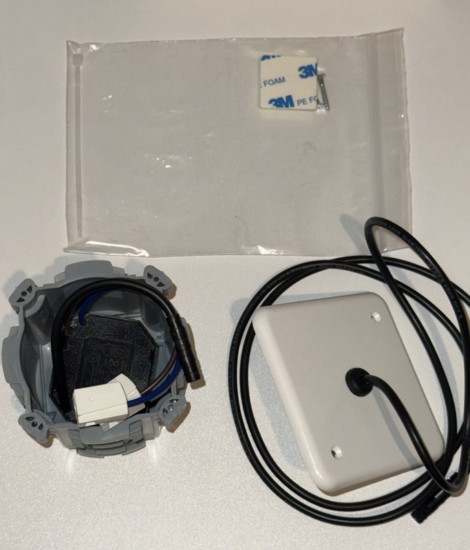 Sloan EAF37 Adapter 6 VDC IQ FCT Box Mount Plastic Gray White Black 0335037