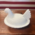 VINTAGE Indiana White Milk Glass Hen On Nest Beaded EDGE  7" MCM