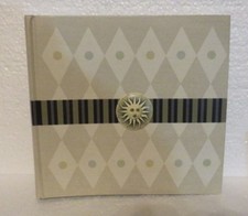 Hallmark Stories Album PHA7542 Sunshine Album, Holds 200 4" x 6" Photos,