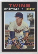 2001 Topps Archives Auto Bert Blyleven #124TAA Auto HOF s7f