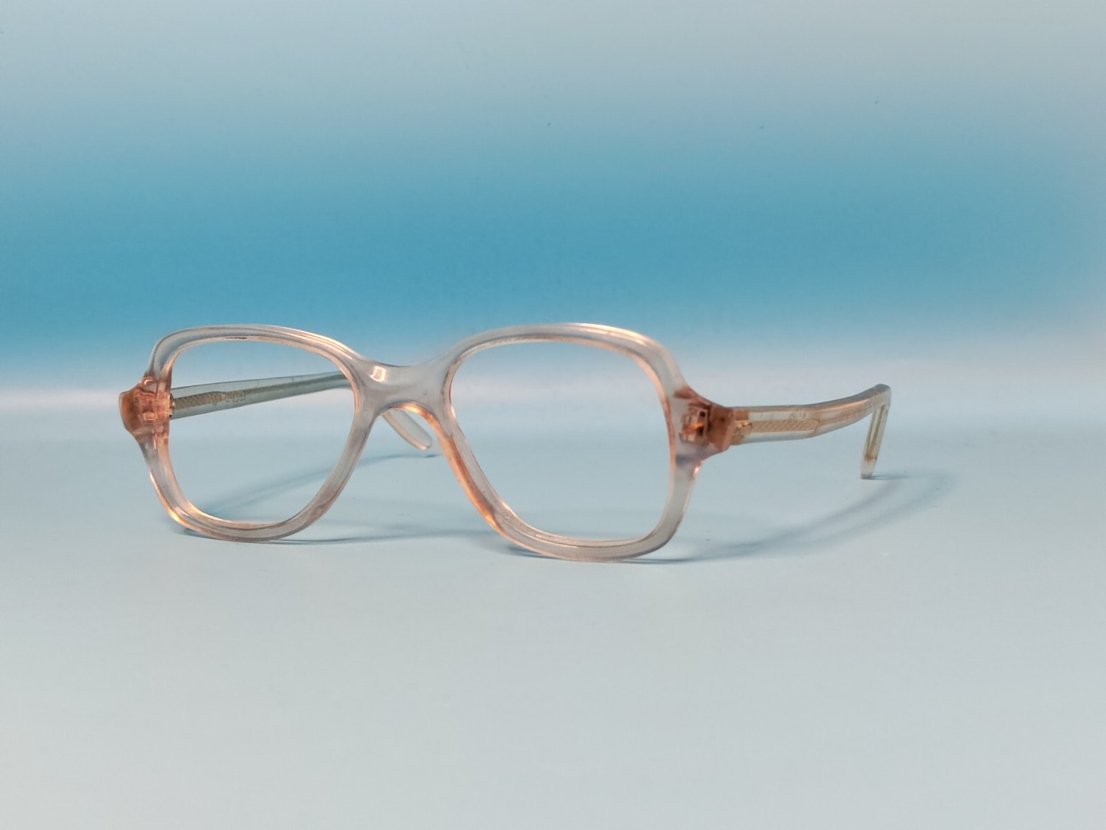 VINTAGE 1950s RECTANGULAR CLEAR ACETATE EYEGLASS … - image 3