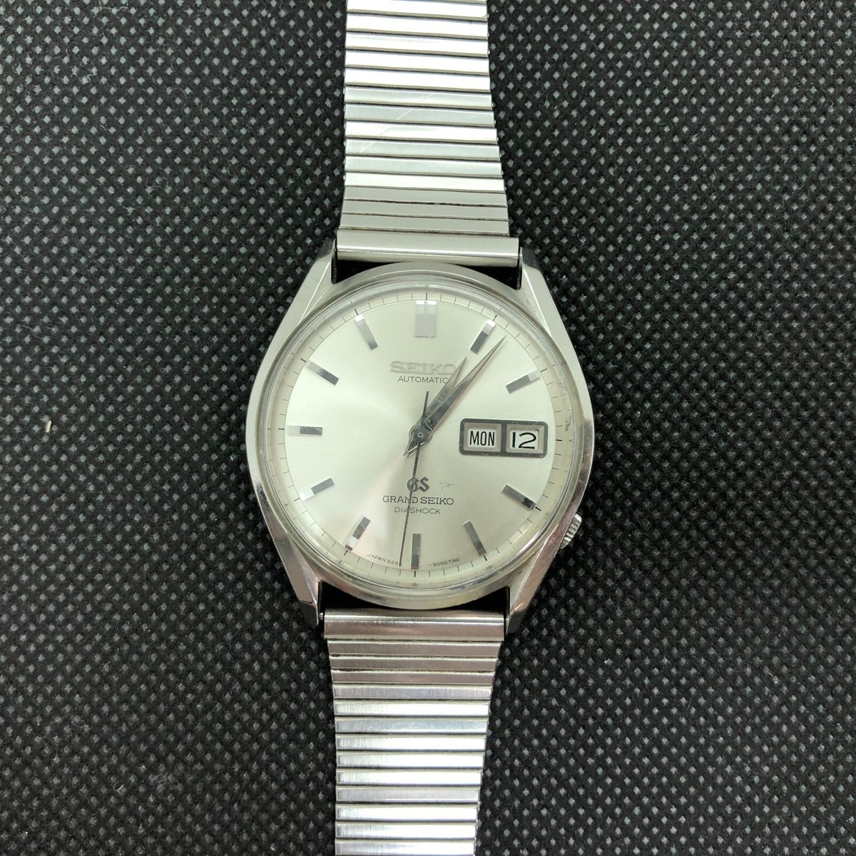 w1864] GRAND SEIKO 6246-9001 GS Automatic Day Date Vintage