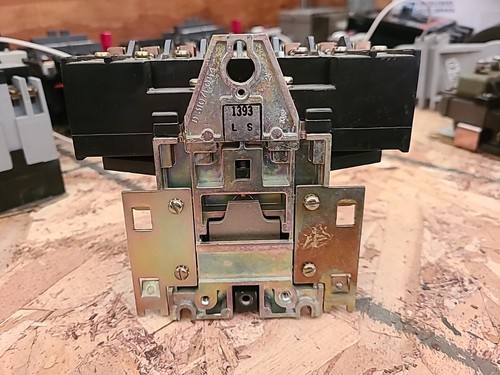 *GEBRAUCHT* Quadratischer D 8903 LO80 8P 120v Spulenbeleuchtungsschütz - Bild 5 von 5