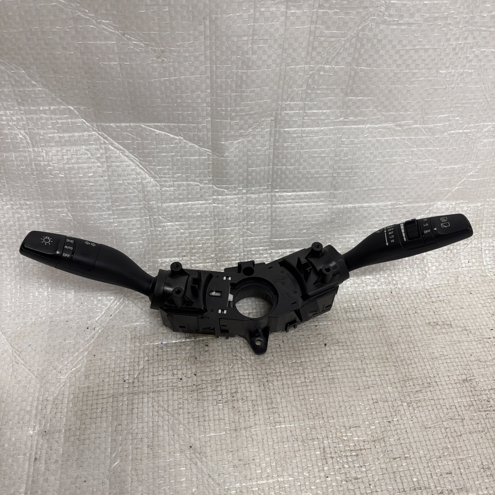 2017 - 2019 KIA NIRO STEERING COLUMN HEADLIGHT TURN SIGNAL COMBO SWITCH OEM#64